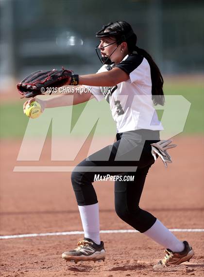 Thumbnail 2 in Douglas @ Salpointe Catholic photogallery.