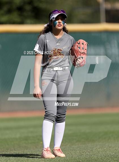 Thumbnail 2 in Douglas @ Salpointe Catholic photogallery.