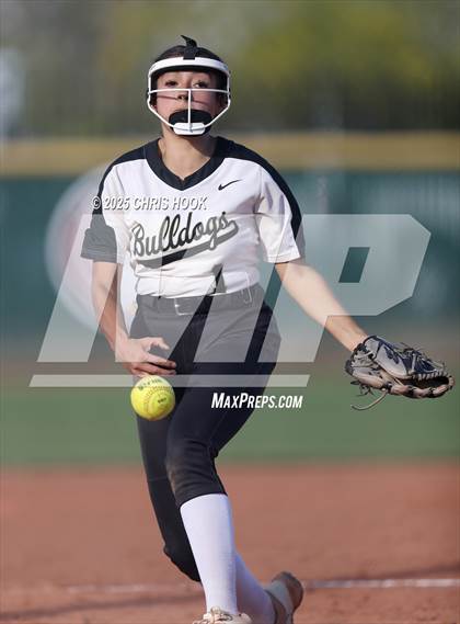 Thumbnail 2 in Douglas @ Salpointe Catholic photogallery.