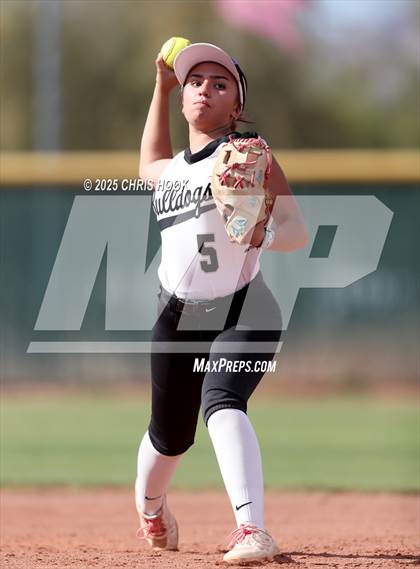 Thumbnail 1 in Douglas @ Salpointe Catholic photogallery.
