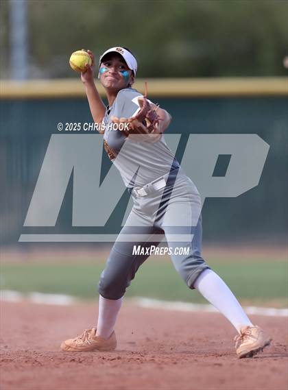 Thumbnail 1 in Douglas @ Salpointe Catholic photogallery.