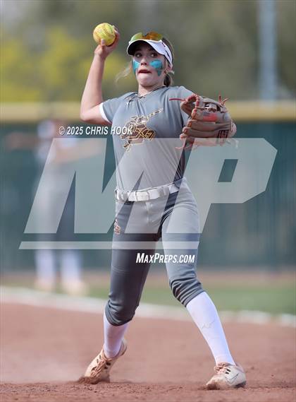 Thumbnail 2 in Douglas @ Salpointe Catholic photogallery.