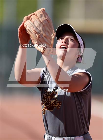 Thumbnail 2 in Douglas @ Salpointe Catholic photogallery.