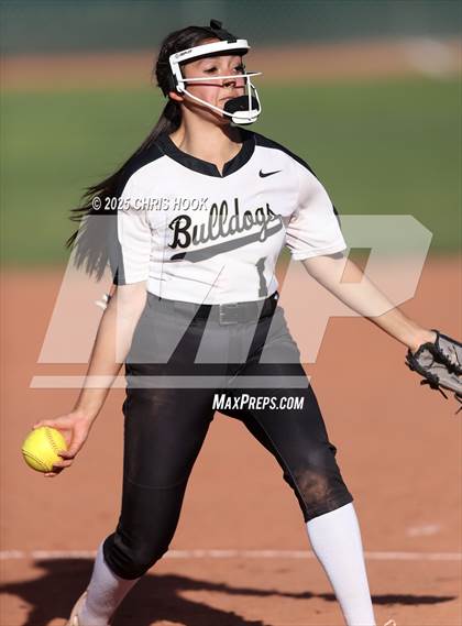 Thumbnail 1 in Douglas @ Salpointe Catholic photogallery.
