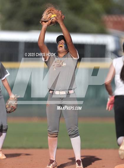 Thumbnail 1 in Douglas @ Salpointe Catholic photogallery.