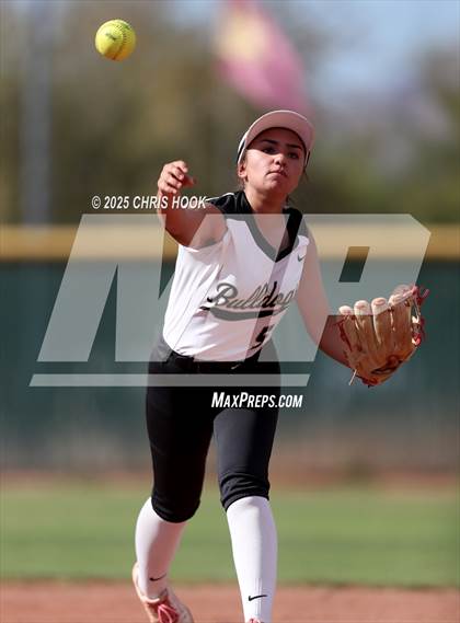 Thumbnail 2 in Douglas @ Salpointe Catholic photogallery.