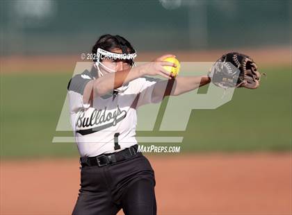 Thumbnail 3 in Douglas @ Salpointe Catholic photogallery.