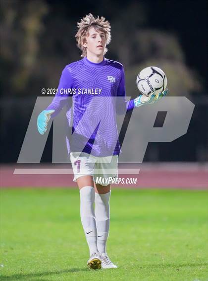 Thumbnail 2 in Liberty vs. Desert Mountain photogallery.