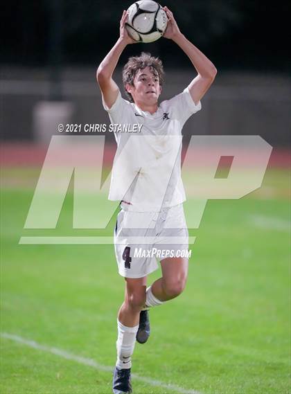 Thumbnail 2 in Liberty vs. Desert Mountain photogallery.