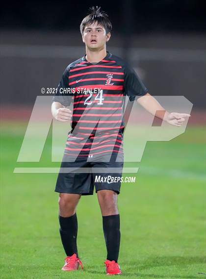 Thumbnail 2 in Liberty vs. Desert Mountain photogallery.