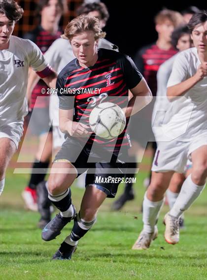 Thumbnail 2 in Liberty vs. Desert Mountain photogallery.