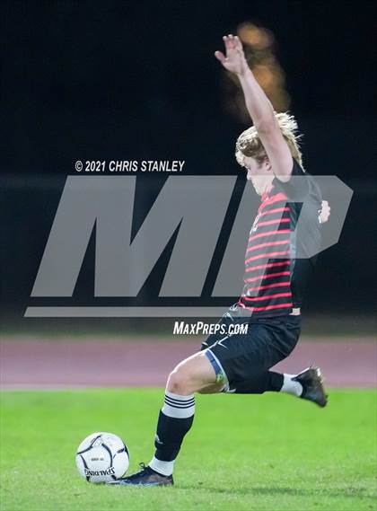 Thumbnail 3 in Liberty vs. Desert Mountain photogallery.