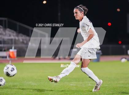 Thumbnail 2 in Liberty vs. Desert Mountain photogallery.