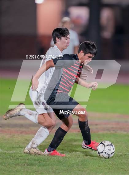 Thumbnail 2 in Liberty vs. Desert Mountain photogallery.