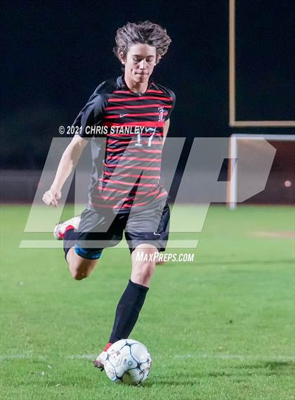 Thumbnail 2 in Liberty vs. Desert Mountain photogallery.