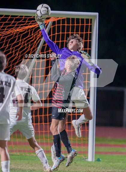 Thumbnail 3 in Liberty vs. Desert Mountain photogallery.
