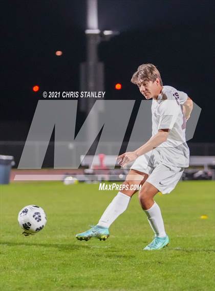 Thumbnail 2 in Liberty vs. Desert Mountain photogallery.