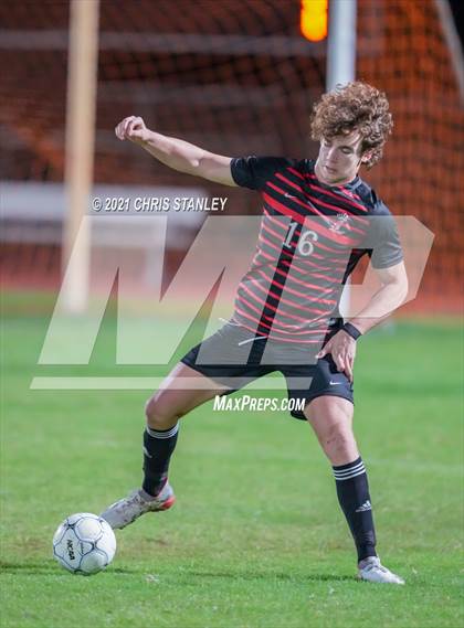 Thumbnail 2 in Liberty vs. Desert Mountain photogallery.