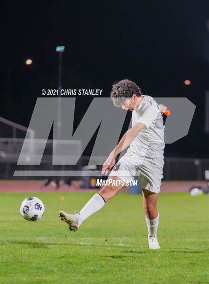 Thumbnail 2 in Liberty vs. Desert Mountain photogallery.