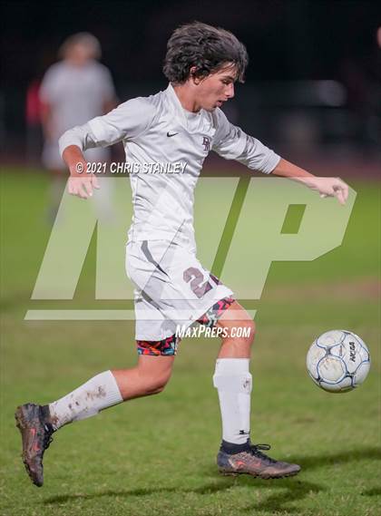 Thumbnail 2 in Liberty vs. Desert Mountain photogallery.
