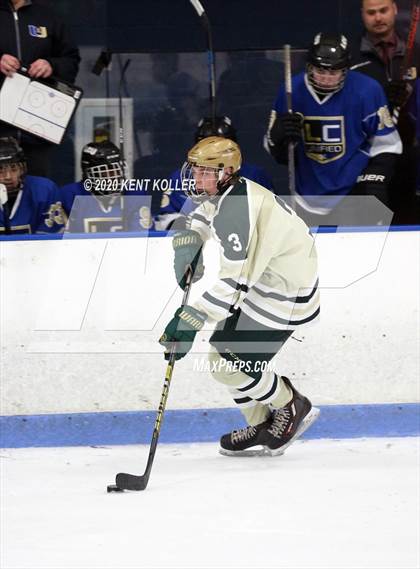 Thumbnail 3 in Howell vs L'Anse Creuse Unified (MHSAA District Quarterfinal) photogallery.
