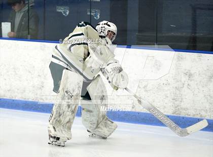 Thumbnail 3 in Howell vs L'Anse Creuse Unified (MHSAA District Quarterfinal) photogallery.