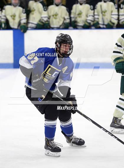 Thumbnail 3 in Howell vs L'Anse Creuse Unified (MHSAA District Quarterfinal) photogallery.