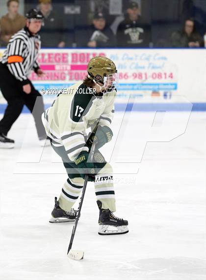 Thumbnail 1 in Howell vs L'Anse Creuse Unified (MHSAA District Quarterfinal) photogallery.