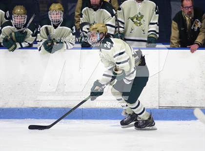 Thumbnail 2 in Howell vs L'Anse Creuse Unified (MHSAA District Quarterfinal) photogallery.