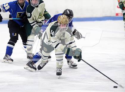 Thumbnail 3 in Howell vs L'Anse Creuse Unified (MHSAA District Quarterfinal) photogallery.