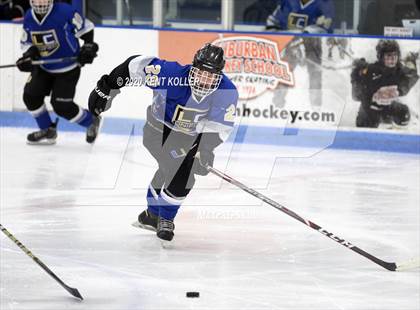 Thumbnail 1 in Howell vs L'Anse Creuse Unified (MHSAA District Quarterfinal) photogallery.