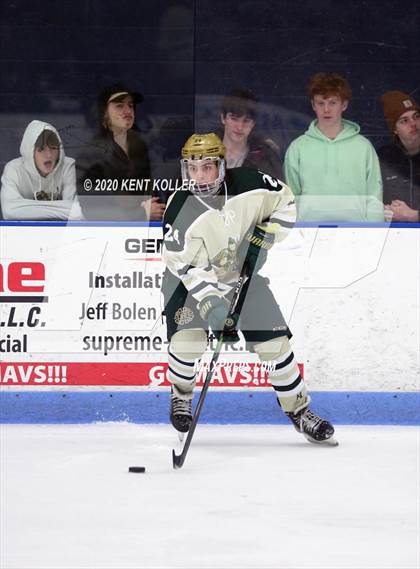 Thumbnail 1 in Howell vs L'Anse Creuse Unified (MHSAA District Quarterfinal) photogallery.