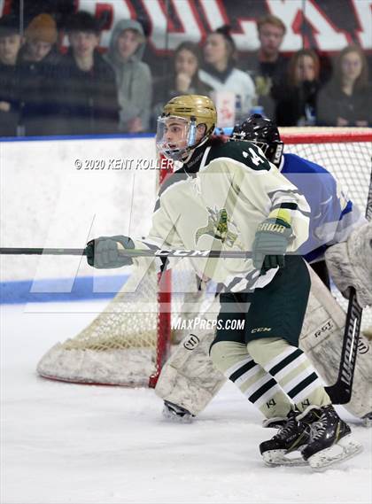 Thumbnail 2 in Howell vs L'Anse Creuse Unified (MHSAA District Quarterfinal) photogallery.