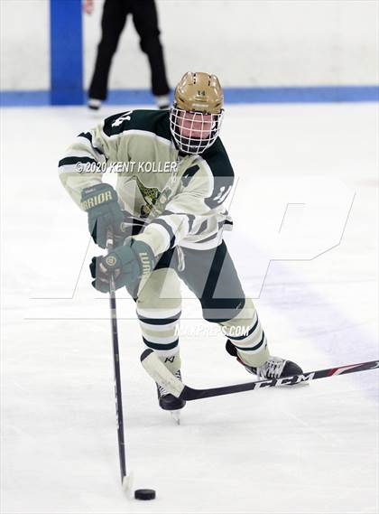 Thumbnail 2 in Howell vs L'Anse Creuse Unified (MHSAA District Quarterfinal) photogallery.