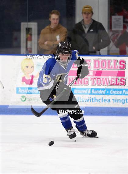Thumbnail 1 in Howell vs L'Anse Creuse Unified (MHSAA District Quarterfinal) photogallery.