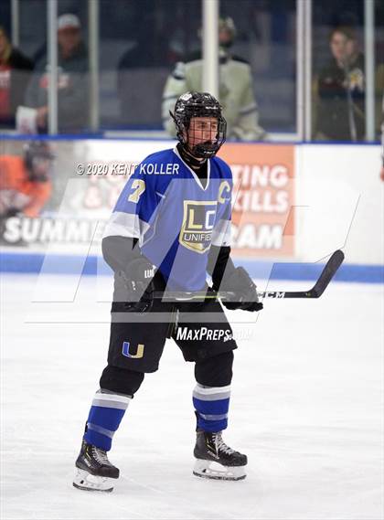 Thumbnail 3 in Howell vs L'Anse Creuse Unified (MHSAA District Quarterfinal) photogallery.