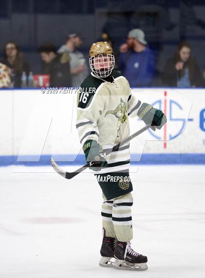 Thumbnail 3 in Howell vs L'Anse Creuse Unified (MHSAA District Quarterfinal) photogallery.