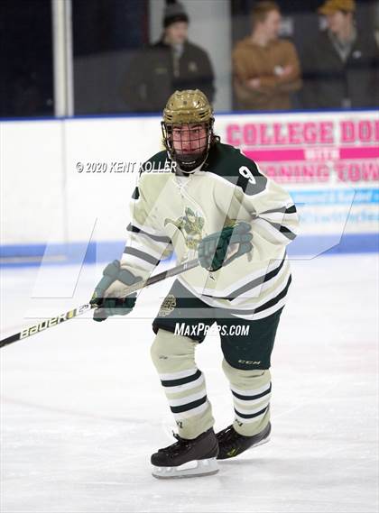 Thumbnail 1 in Howell vs L'Anse Creuse Unified (MHSAA District Quarterfinal) photogallery.