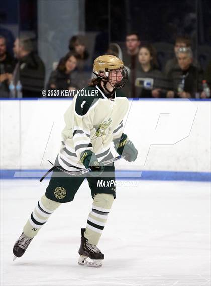 Thumbnail 3 in Howell vs L'Anse Creuse Unified (MHSAA District Quarterfinal) photogallery.