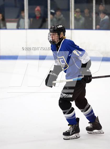 Thumbnail 1 in Howell vs L'Anse Creuse Unified (MHSAA District Quarterfinal) photogallery.
