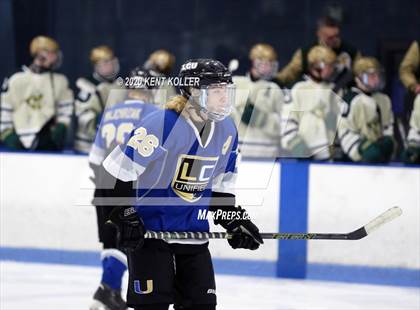 Thumbnail 2 in Howell vs L'Anse Creuse Unified (MHSAA District Quarterfinal) photogallery.