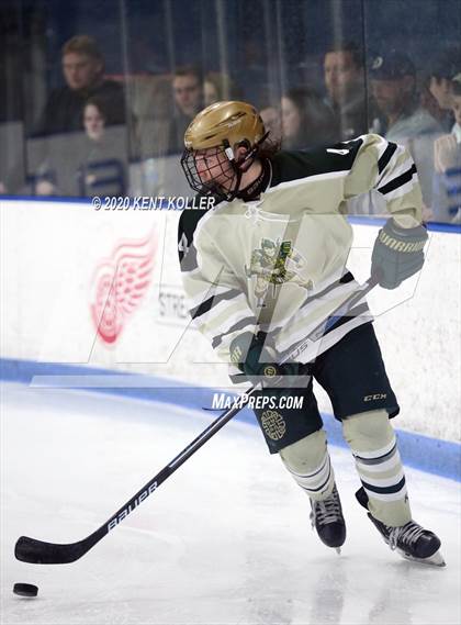 Thumbnail 1 in Howell vs L'Anse Creuse Unified (MHSAA District Quarterfinal) photogallery.