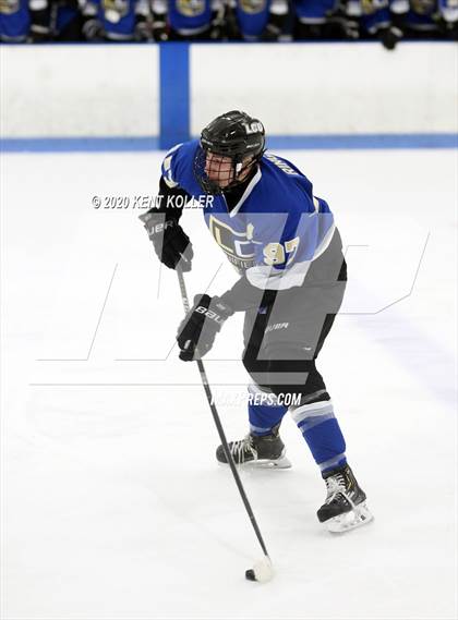 Thumbnail 1 in Howell vs L'Anse Creuse Unified (MHSAA District Quarterfinal) photogallery.