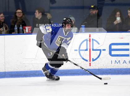 Thumbnail 2 in Howell vs L'Anse Creuse Unified (MHSAA District Quarterfinal) photogallery.