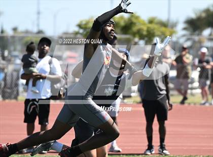 Thumbnail 2 in St. John Bosco vs. Mission Viejo (Battle At The Beach) photogallery.