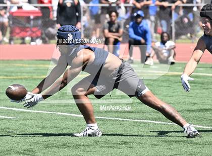 Thumbnail 3 in St. John Bosco vs. Mission Viejo (Battle At The Beach) photogallery.