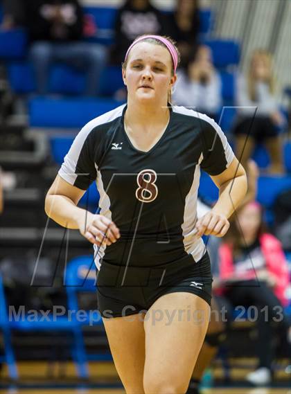 Thumbnail 3 in Lindale vs Wylie (UIL 4A Area Playoff) photogallery.