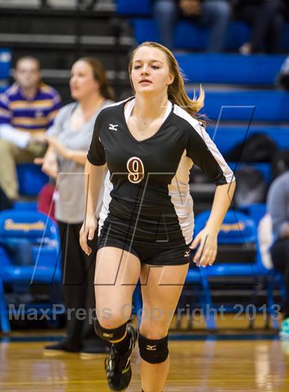 Thumbnail 1 in Lindale vs Wylie (UIL 4A Area Playoff) photogallery.
