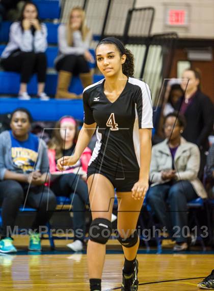 Thumbnail 2 in Lindale vs Wylie (UIL 4A Area Playoff) photogallery.