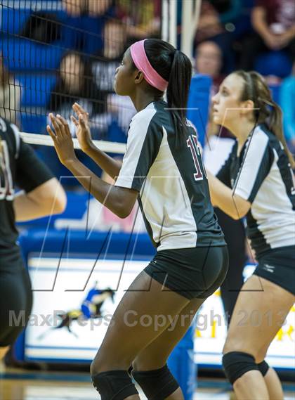 Thumbnail 1 in Lindale vs Wylie (UIL 4A Area Playoff) photogallery.
